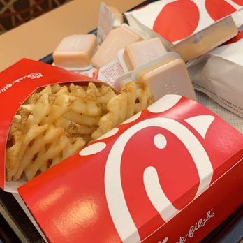Chick-fil-A - You can never go wrong with the Chick Fil A sauce ;) - Fast Food Near Me - Vacaville, California