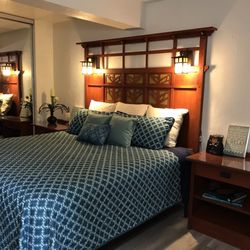 The bedroom set that I purchased!