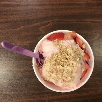Salju Dessert - Strawberry - Desserts Near Me - Alhambra, California Salju Dessert - Strawberry - Desserts Near Me - Alhambra, California