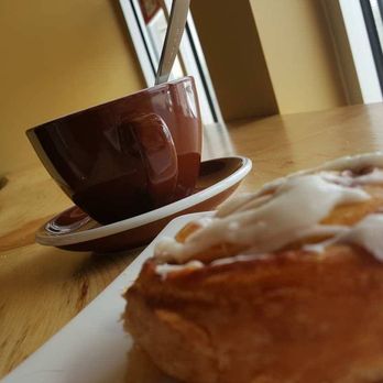 Anabia Cupcakery Café - Desserts Near Me - Ottawa, Ontario