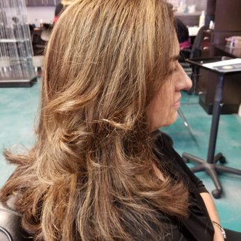 Mood on 10th - Mood on 10th salon - great hair color, cut & blow-out. - Hair Salons Near Me - Tracy, California Mood on 10th - Mood on 10th salon - great hair color, cut & blow-out. - Hair Salons Near Me - Tracy, California
