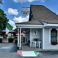Vesuvio Pizzeria Napoletana - Exterior