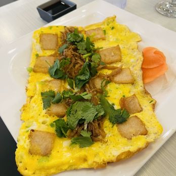 Remton - Bánh Bột Chiên - Vietnamese Near Me - Webster, Texas