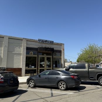 Roadhouse - New American Near Me - Kingsburg, California Roadhouse - New American Near Me - Kingsburg, California