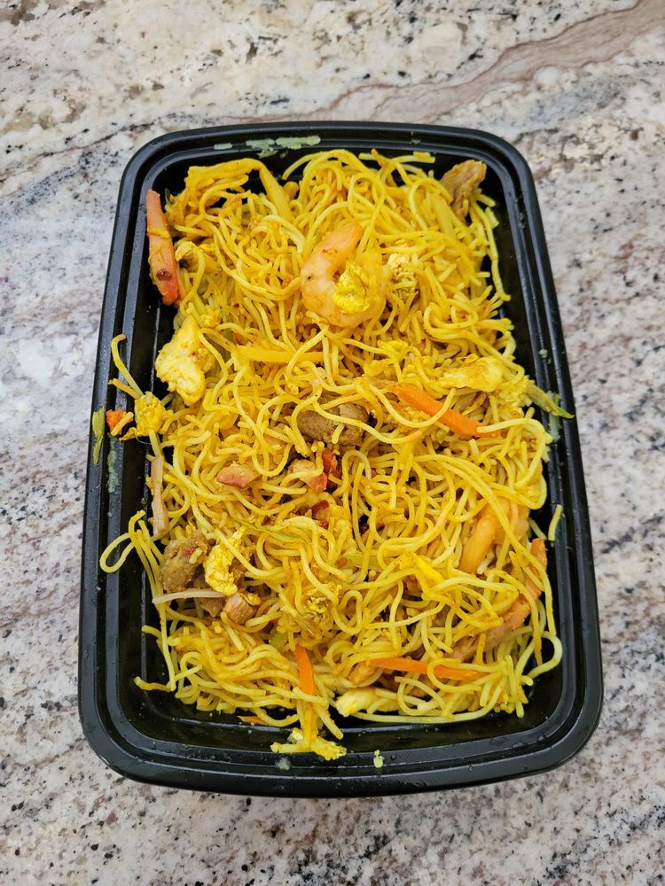 Golden Kitchen Logo