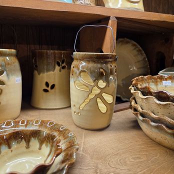 McNeill's Pottery - Kitchen Supplies Near Me - Seagrove, North Carolina McNeill's Pottery - Kitchen Supplies Near Me - Seagrove, North Carolina