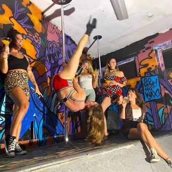 The Amber Glass - Ladies love the pole package too ;) - Bartenders Near Me The Amber Glass - Ladies love the pole package too ;) - Bartenders Near Me