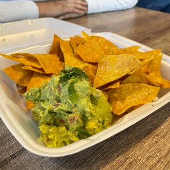 West 22 Tacos - Guacamole and chips - Tacos Near Me - Murfreesboro, Tennessee