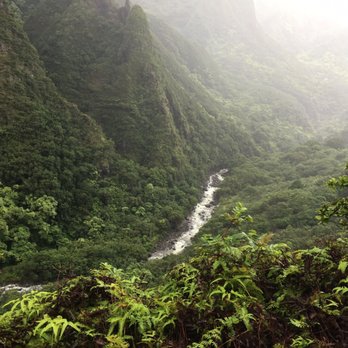 Huelo Pt Lookout Bed and Breakfast Maui - Iao Valley - Bed & Breakfast Near Me - Haiku, Hawaii