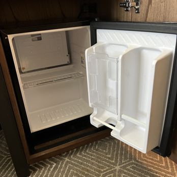 Napa Winery Inn - 5/16/24 FYI, fridge. 2 hour timer only. I'm confused! - Hotels Near Me - Napa, California Napa Winery Inn - 5/16/24 FYI, fridge. 2 hour timer only. I'm confused! - Hotels Near Me - Napa, California