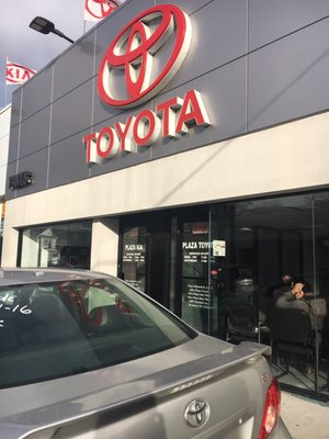 PLAZA TOYOTA - Updated July 2025 - 43 Photos & 176 Reviews - 2721 ...