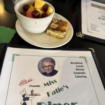 Miss Katie's Diner - American Near Me - Milwaukee, Wisconsin