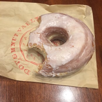 Doughnut Vault - Glazed vanilla - Donuts Near Me - Chicago, Illinois