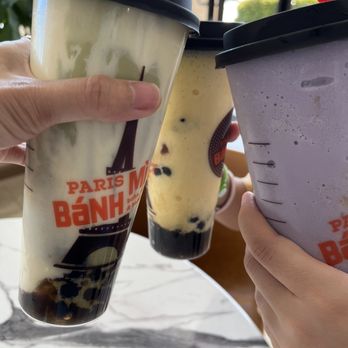 Paris Banh Mi Destin - Creme brûlée matcha with tapioca, mango slush with cheese foam and tapioca, taro slush with tapioca - Cafes Near Me - Miramar Beach, Florida