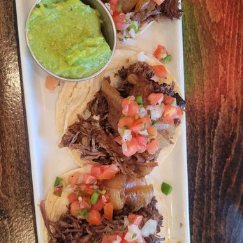 Twohey’s Restaurant - New American Near Me - South Pasadena, California