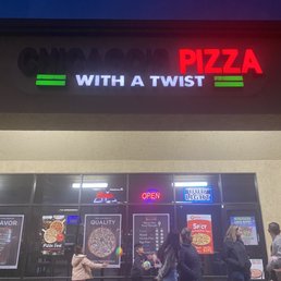 Exterior outside entrance of Pizza Twist - Don't go there bad service - Livingston, California Exterior outside entrance of Pizza Twist - Don't go there bad service - Livingston, California