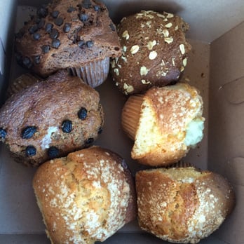 Dad's Donuts & Bakery - Fresh as can be! - Donuts Near Me - Burbank, California Dad's Donuts & Bakery - Fresh as can be! - Donuts Near Me - Burbank, California