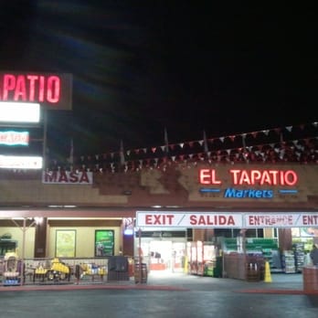 El Super - the outside of a mexican restaurant - Grocery Near Me - Los Angeles, California