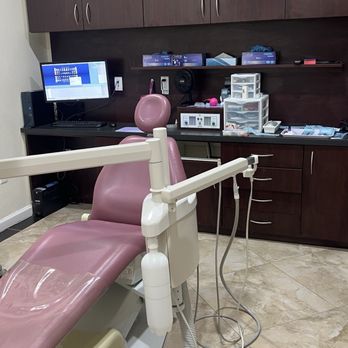 American Dental Center - room - General Dentistry Near Me - Carrollton, Texas American Dental Center - room - General Dentistry Near Me - Carrollton, Texas