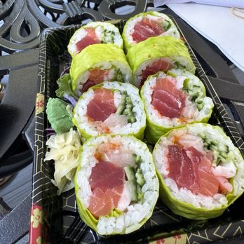 Bop & Sushi - Honey Wasabi Roll - Sushi Bars Near Me - Westwood, New Jersey Bop & Sushi - Honey Wasabi Roll - Sushi Bars Near Me - Westwood, New Jersey