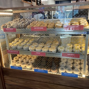 Federal Donuts & Chicken - Chicken Shop Near Me - Philadelphia, Pennsylvania