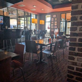 Hearth Pizza Tavern - Pizza Near Me - Sandy Springs, Georgia