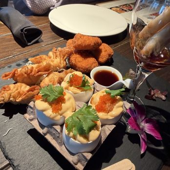 Noi Thai Cuisine - Thai Near Me - Seattle, Washington