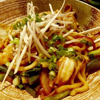 Lulu's - Panang Curry Noodles, $16.95 - Asian Fusion Near Me - Evanston, Illinois