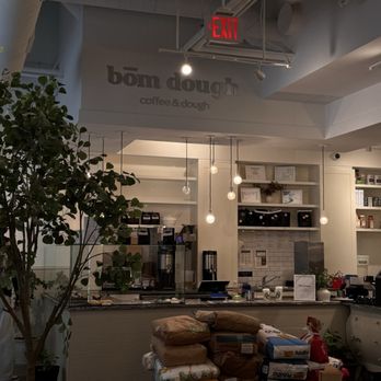 Bōm Dough - Inside location - Breakfast & Brunch Near Me - Cambridge, Massachusetts
