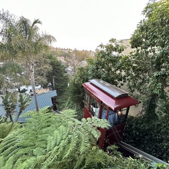 Shadowbrook - The cute little funicular that can fit 6 people max - American Near Me - Capitola, California Shadowbrook - The cute little funicular that can fit 6 people max - American Near Me - Capitola, California