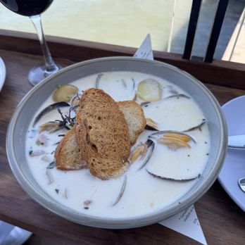 Barrel House Tavern - Clam Chowder - New American Near Me - Sausalito, California Barrel House Tavern - Clam Chowder - New American Near Me - Sausalito, California