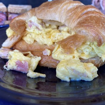 Cafe Borrone - ham and cheese croissant - Breakfast & Brunch Near Me - Menlo Park, California Cafe Borrone - ham and cheese croissant - Breakfast & Brunch Near Me - Menlo Park, California