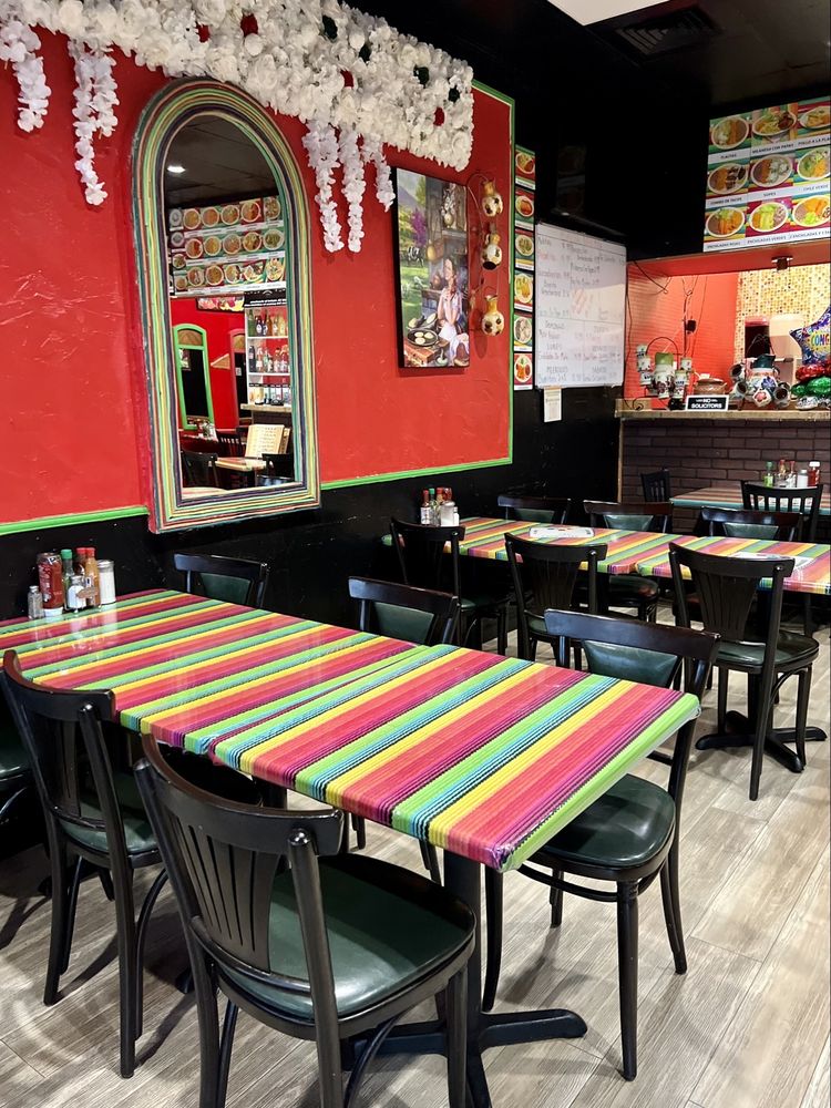 Restaurant El Rey - Photo 2