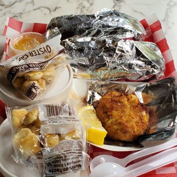 James Hook & Co - Jumbo crab cake - Seafood Near Me - Boston, Massachusetts James Hook & Co - Jumbo crab cake - Seafood Near Me - Boston, Massachusetts