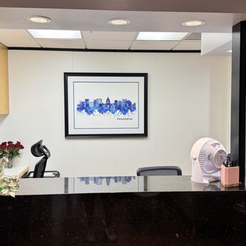 Kristin Karlyn, MD - Entrance at new location at 301 South Fair Oaks Suite 208 Pasadena, CA - Internal Medicine Near Me - Pasadena, California Kristin Karlyn, MD - Entrance at new location at 301 South Fair Oaks Suite 208 Pasadena, CA - Internal Medicine Near Me - Pasadena, California
