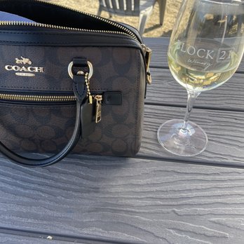 Block 21 Winery - Enjoying a glass of Sauvignon Blanc - Wineries Near Me - Lodi, California Block 21 Winery - Enjoying a glass of Sauvignon Blanc - Wineries Near Me - Lodi, California