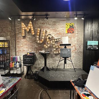 Muse Paintbar - Tribeca - Paint & Sip Near Me - New York, New York
