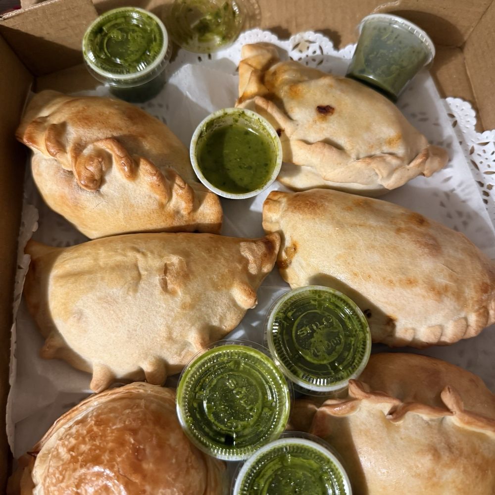 Che Empanada - Empanadas - Argentine Near Me - Cambridge, Massachusetts
