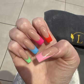 Lush Nail Bar - Nail Salons Near Me - Kennesaw, Georgia Lush Nail Bar - Nail Salons Near Me - Kennesaw, Georgia