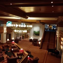 Golfhotel Maximilian Ferrara - Bar und Foyer