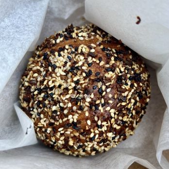 Arellano Pandesal - Everything bagel bun - Bakeries Near Me - Queens, New York
