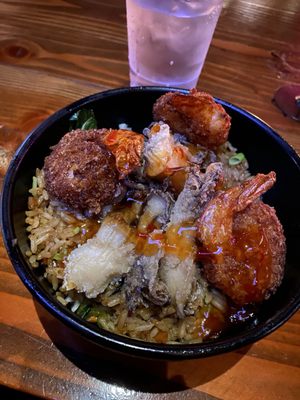 Wax Vinyl Bar and Ramen Shop by null