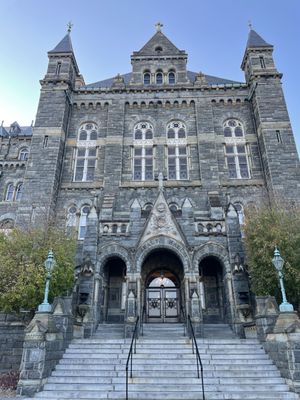 Georgetown University by null