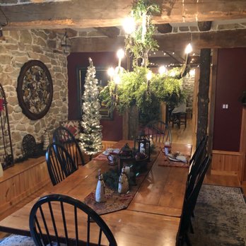 Stone Gables Bed & Breakfast - Bed & Breakfast Near Me - Leesburg, Virginia Stone Gables Bed & Breakfast - Bed & Breakfast Near Me - Leesburg, Virginia