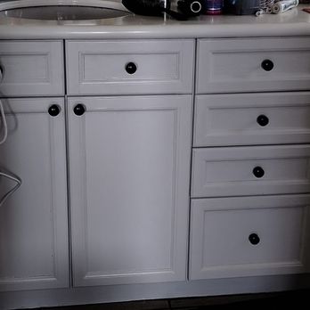 El Proyecto - Cabinets Refinished. - Electricians Near Me El Proyecto - Cabinets Refinished. - Electricians Near Me