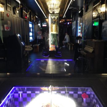 Big Rock Pub - American Near Me - Indio, California Big Rock Pub - American Near Me - Indio, California