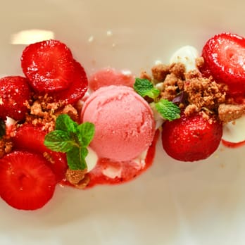 MW Restaurant - Strawberry Cheesecake w/li hing filled strawberries - New American Near Me - Honolulu, Hawaii