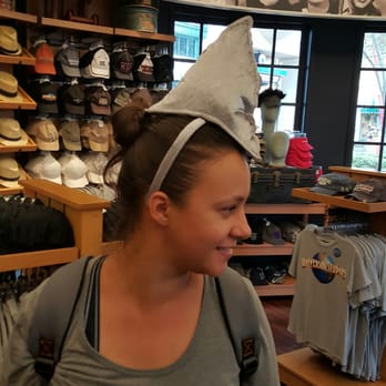 Universal Studios Florida - Jaws hat - Amusement Parks Near Me - Orlando, Florida