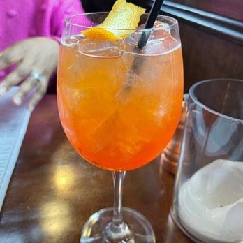 Addams Tavern - Cocktail - New American Near Me - Westfield, New Jersey