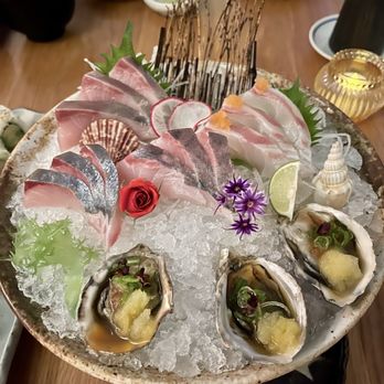 Sushi Hil - Seasonal Oysters and Chef Selection Sashimi - Japanese Near Me - Vancouver, British Columbia Sushi Hil - Seasonal Oysters and Chef Selection Sashimi - Japanese Near Me - Vancouver, British Columbia